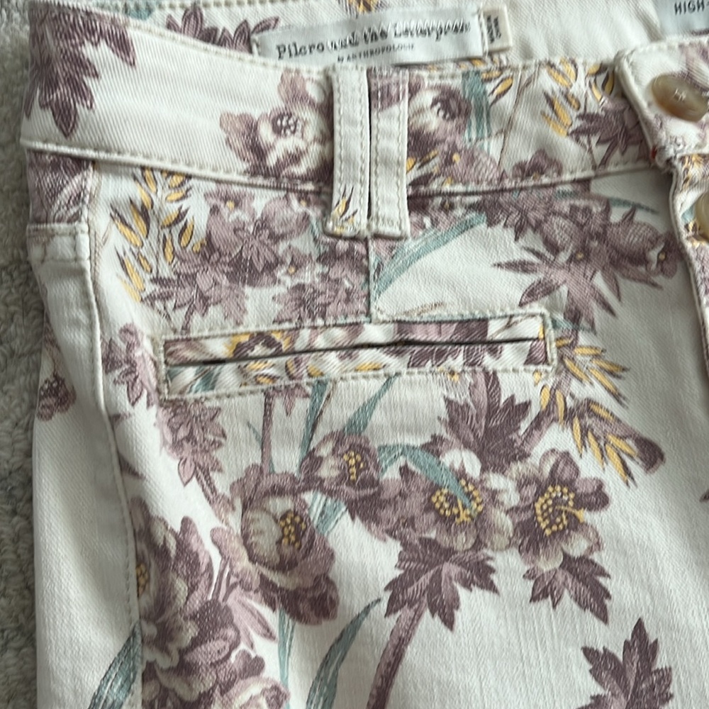 Pilcro and the letterpress by Anthropologie Floral Print Flare Jeans - Picture 4 of 9